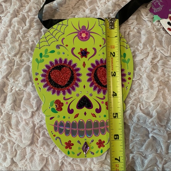 Sugar Skull Decorations - Picture 10 of 11